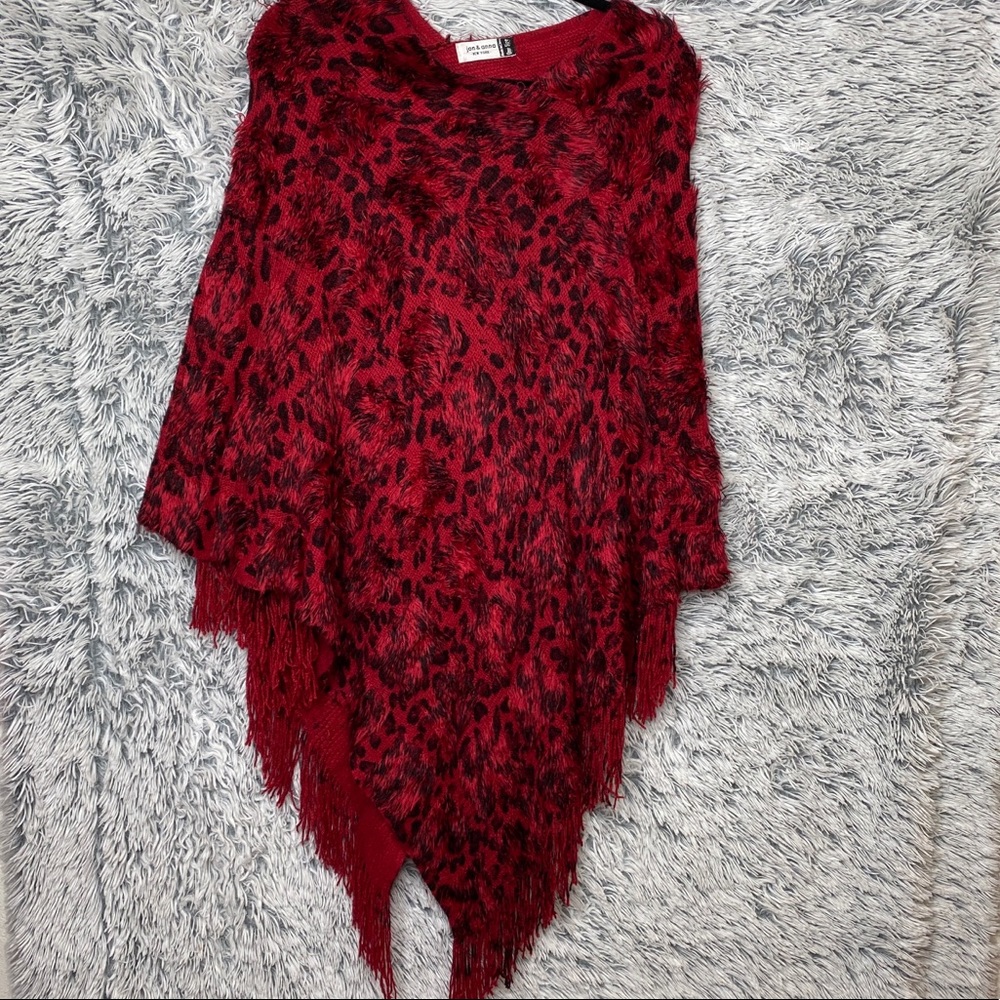Jon & Anna One Size Leopard Shawl Poncho